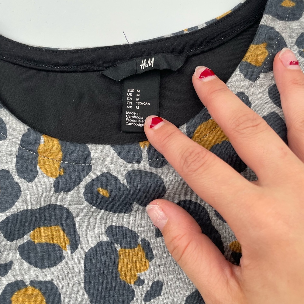 Leopard sweater - Picture 2 of 2